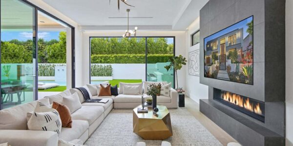 Home Interiors in Los Angeles